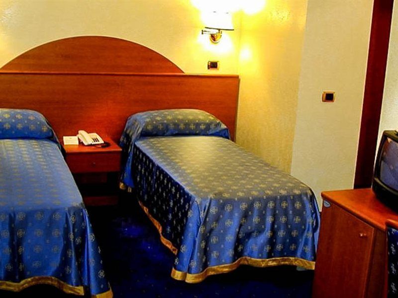 Baltik Guesthouse Rome Exterior photo